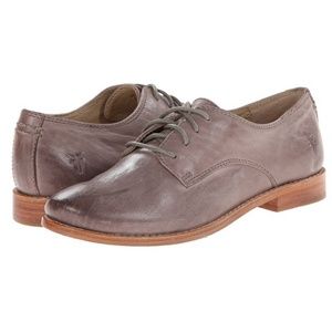 NEW Frye Anna oxford taupe gray